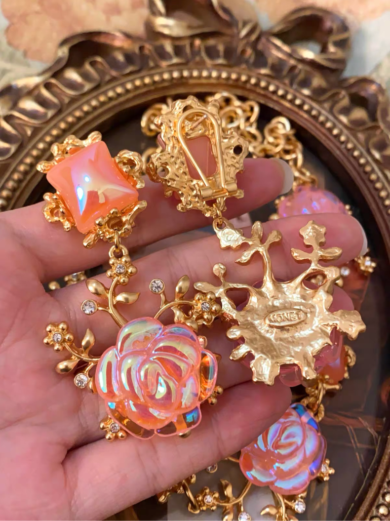 Camellia Bloom – Paris Garden Necklace & Earnings