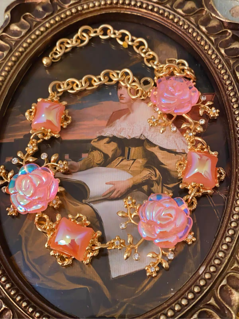 Camellia Bloom – Paris Garden Necklace & Earnings