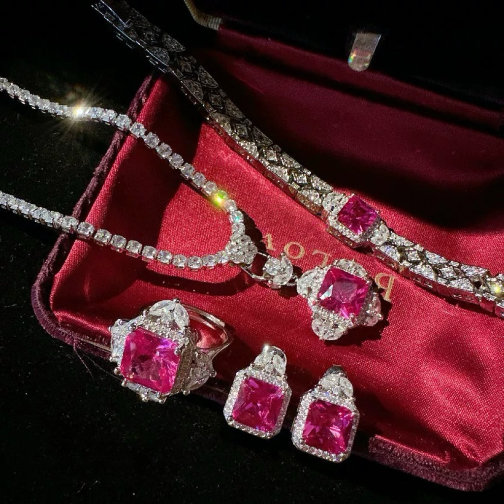 Fuchsia Royale Luxury 18K White Gold Plated Jewelry Suite