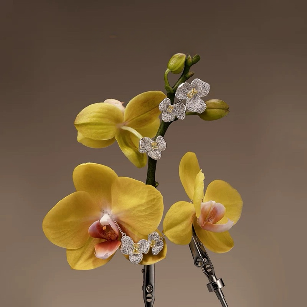 Orchid Petal Elegance 925 Silver Necklace & Earrings Set