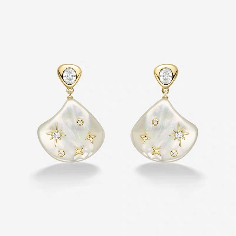 Seashell Glow Necklace Earings