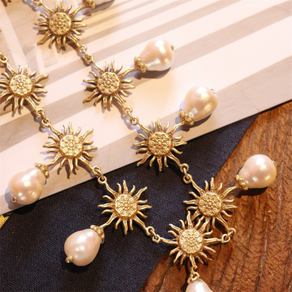 Snowflake Pearl Necklace & Earrings Set