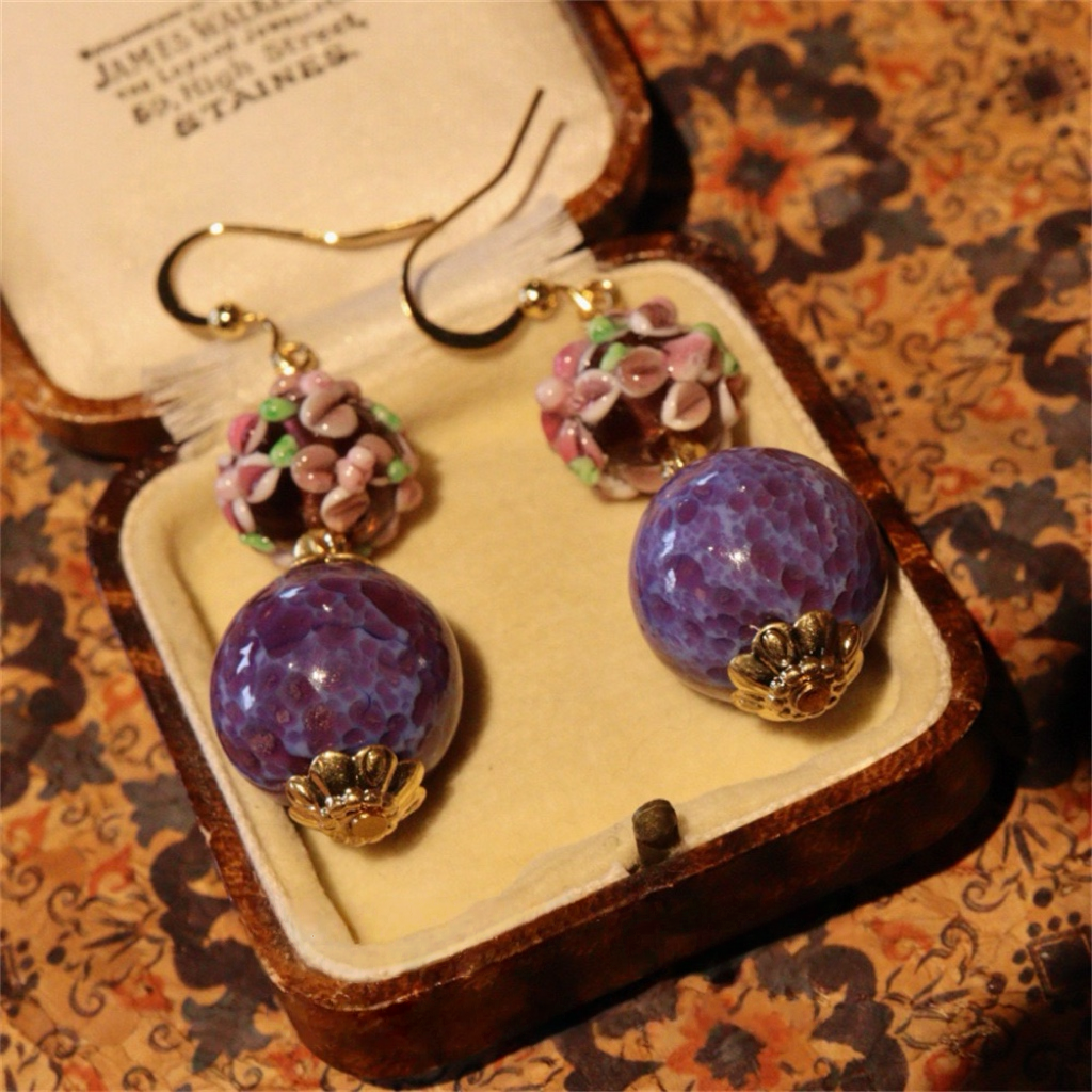 Hand-Painted Blossom Vintage Liuli Glass Necklace Bracelet
