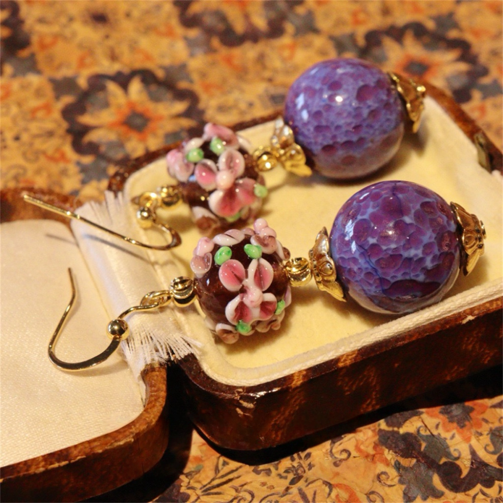 Hand-Painted Blossom Vintage Liuli Glass Necklace Bracelet