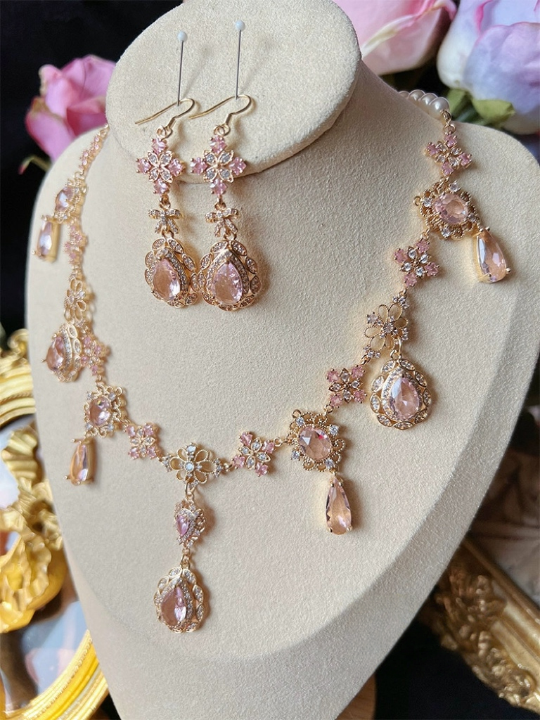 Handmade Victorian Baroque Necklace & Earring Set