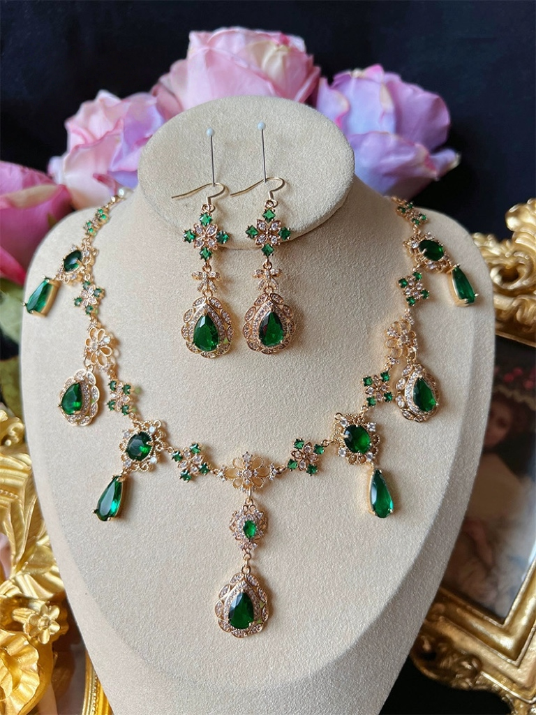 Handmade Victorian Baroque Necklace & Earring Set