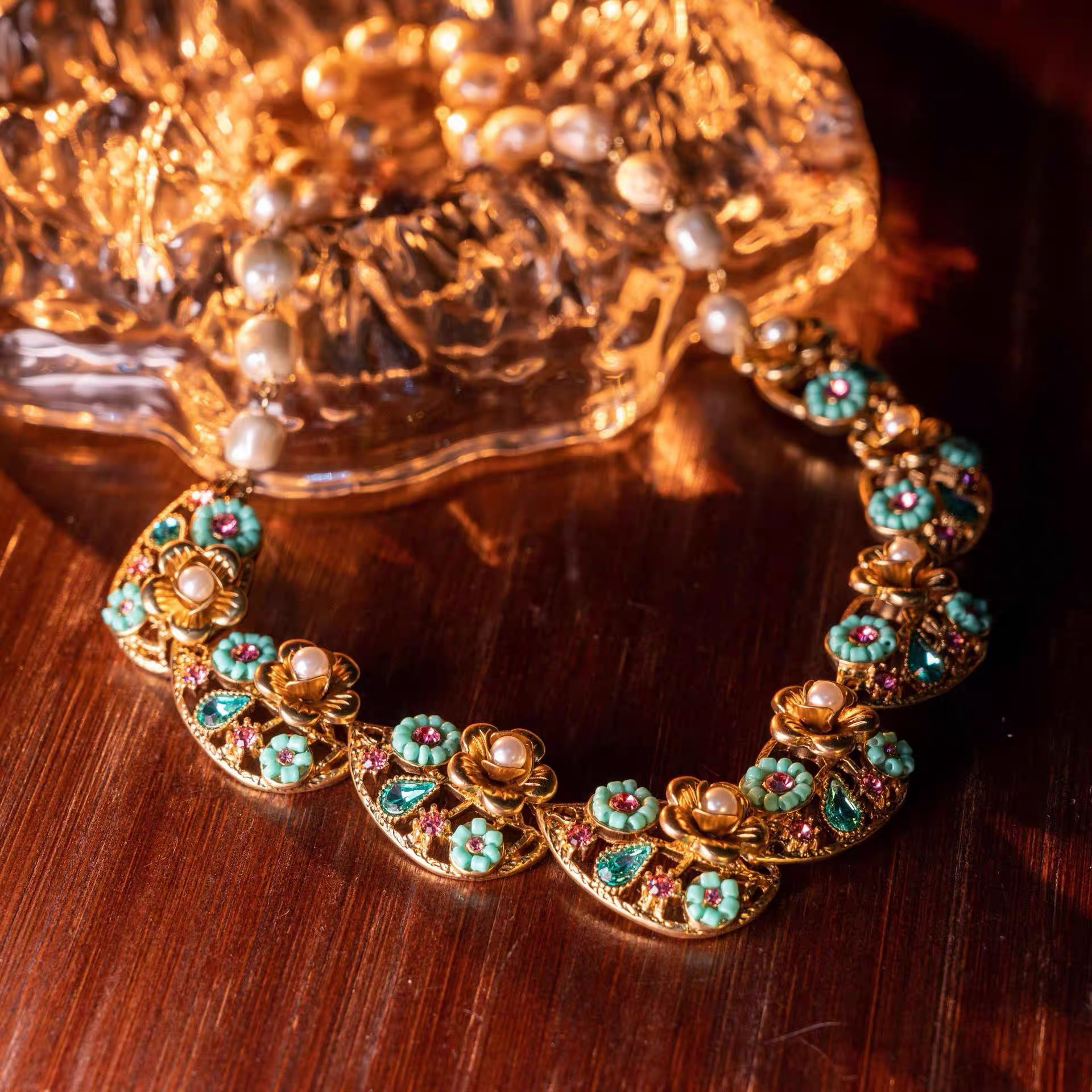 Victorian Renaissance Floral Suite | Genuine Freshwater Pearl Jewelry Set