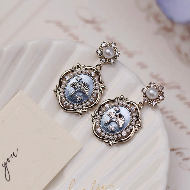 Delicate Ginkgo Leaf French Pearl Jewelry Set