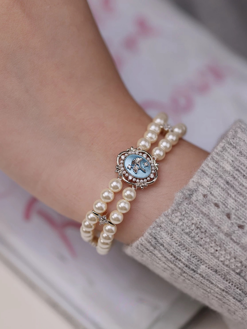 Delicate Ginkgo Leaf French Pearl Jewelry Set