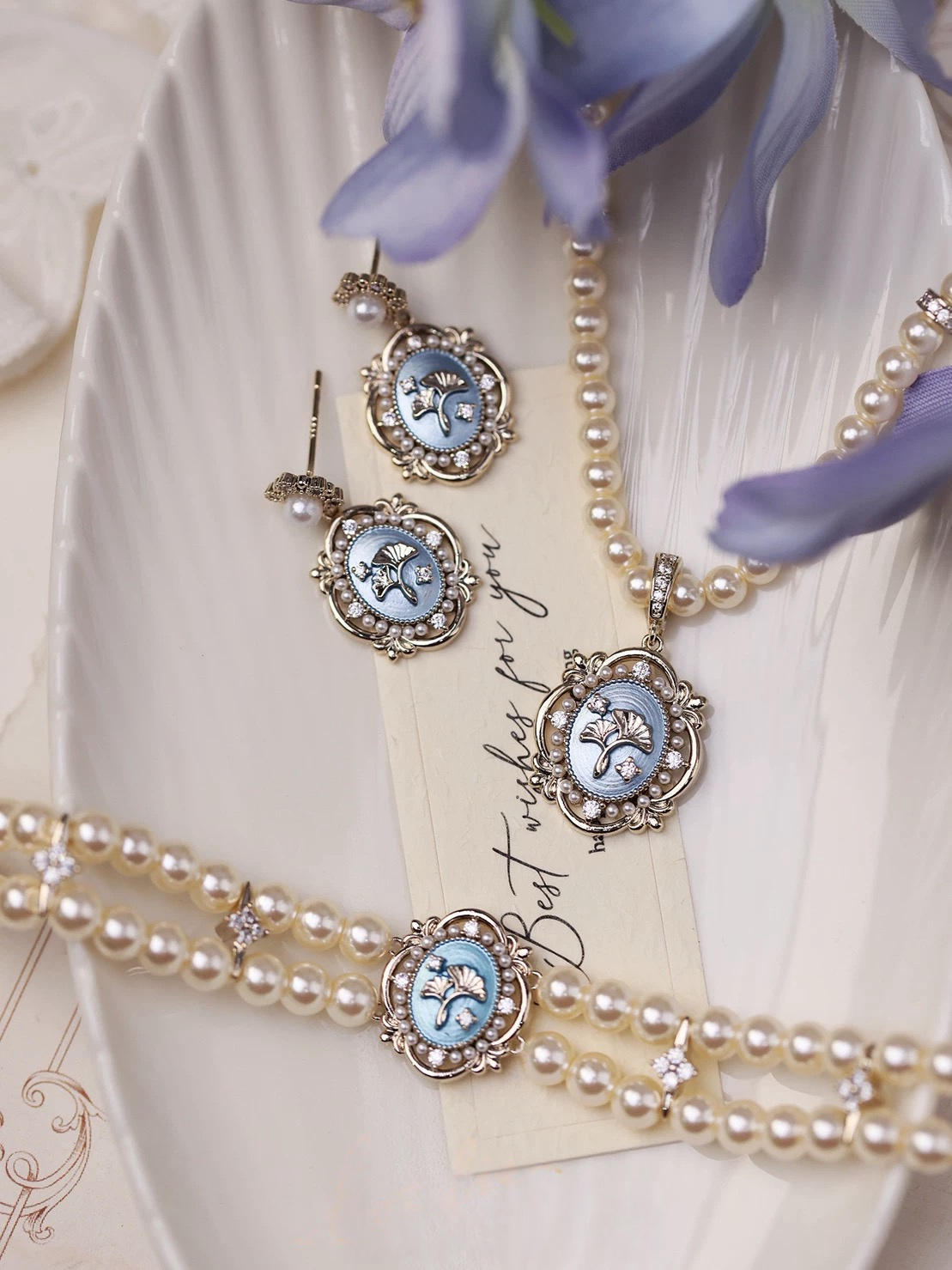 Delicate Ginkgo Leaf French Pearl Jewelry Set