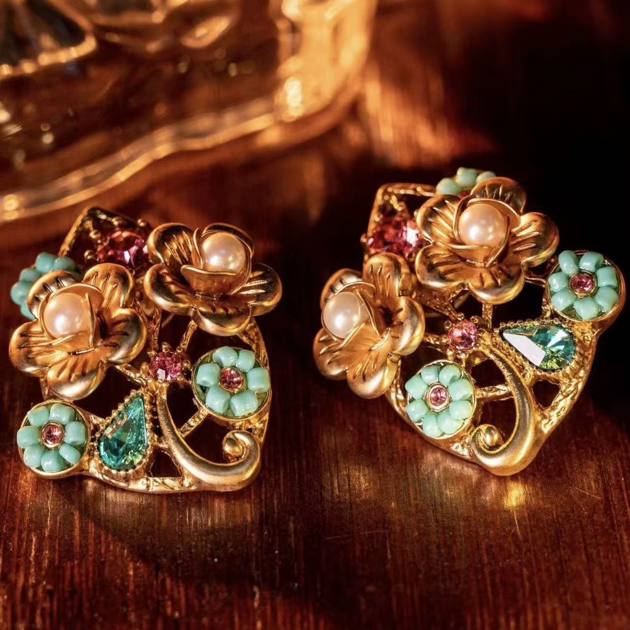 Victorian Renaissance Floral Suite | Genuine Freshwater Pearl Jewelry Set