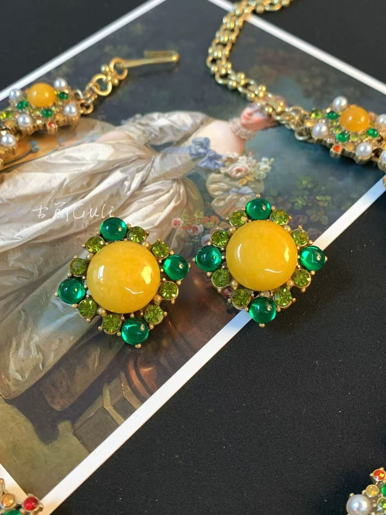 Golden Garden Vintage Statement Set