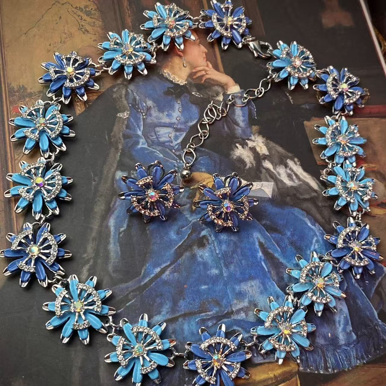 Mid-Century Daisy Collection|Vintage Blue Floral Suite