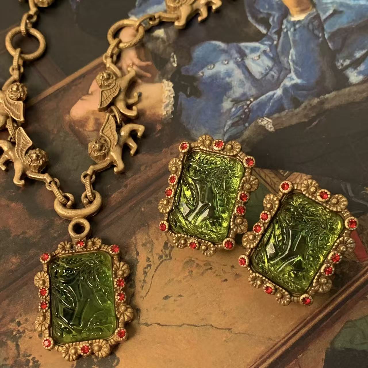 Guardian Angel Renaissance Suite|Intaglio Glass & Cherub Link Collection