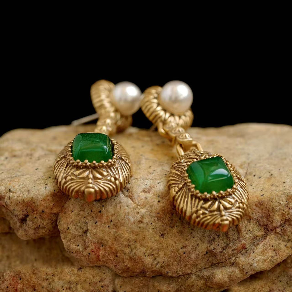 Vintage Emerald Green Agate Statement Jewelry Set