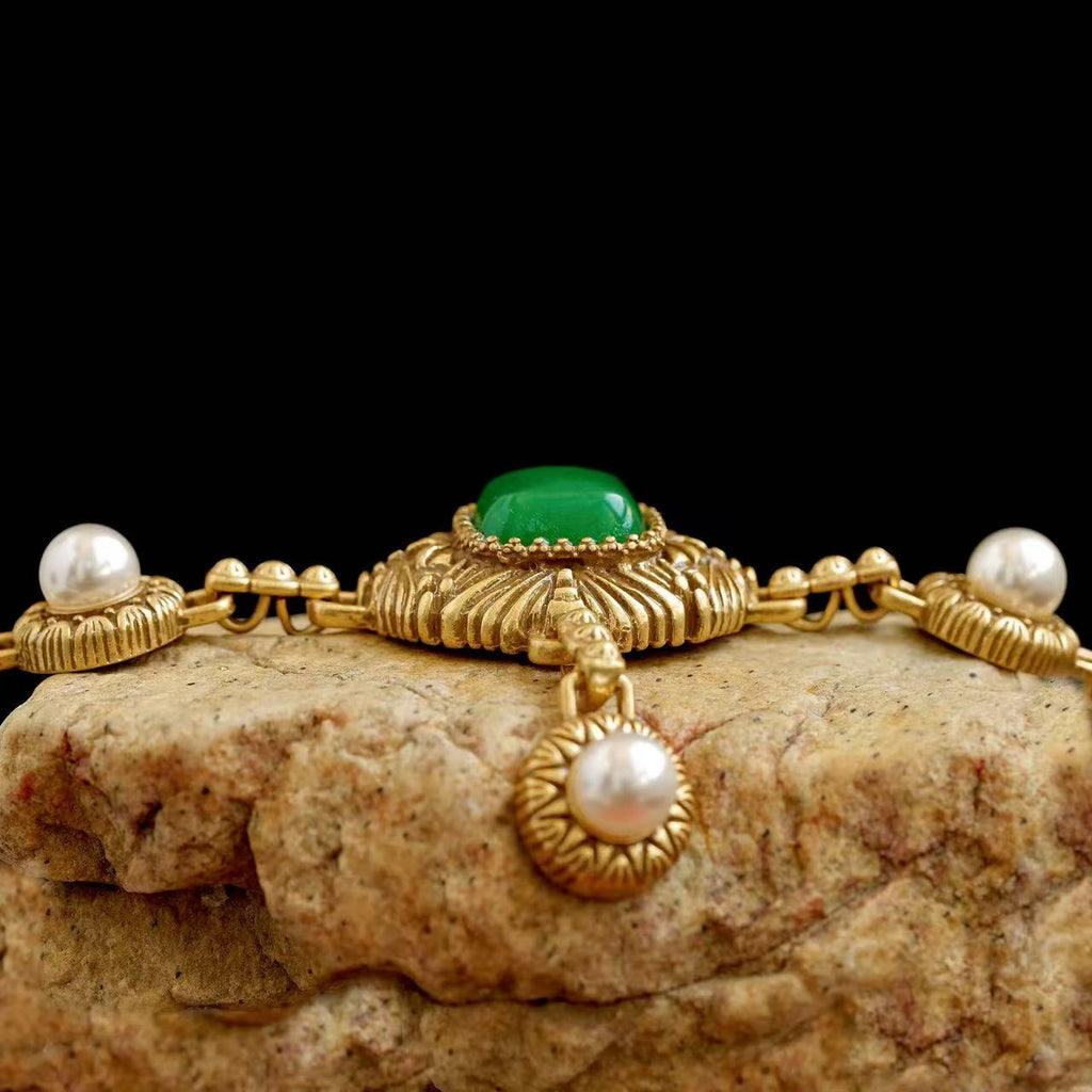 Vintage Emerald Green Agate Statement Jewelry Set