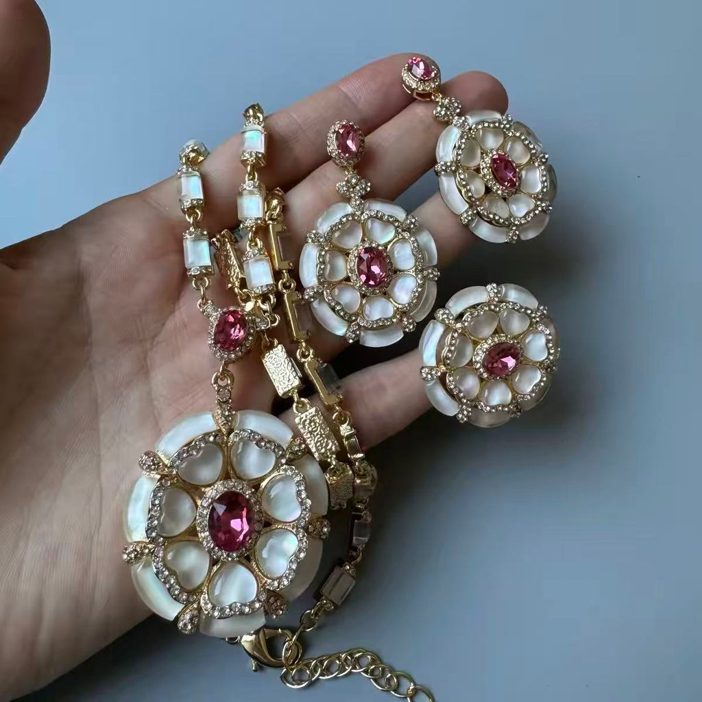 European Heritage Royal Floral Jewelry Set
