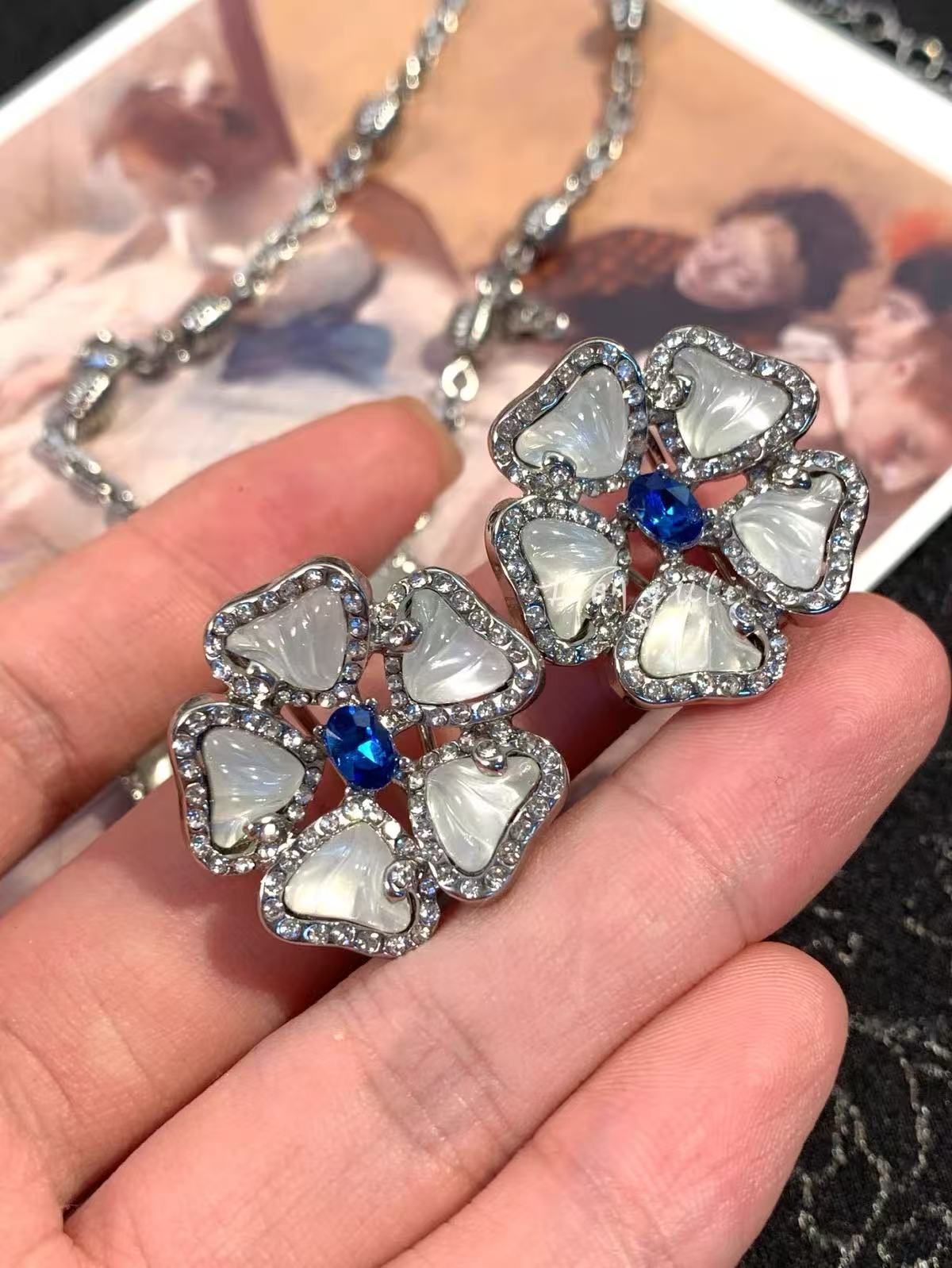 Belle Époque Carved Floral Jewelry Set