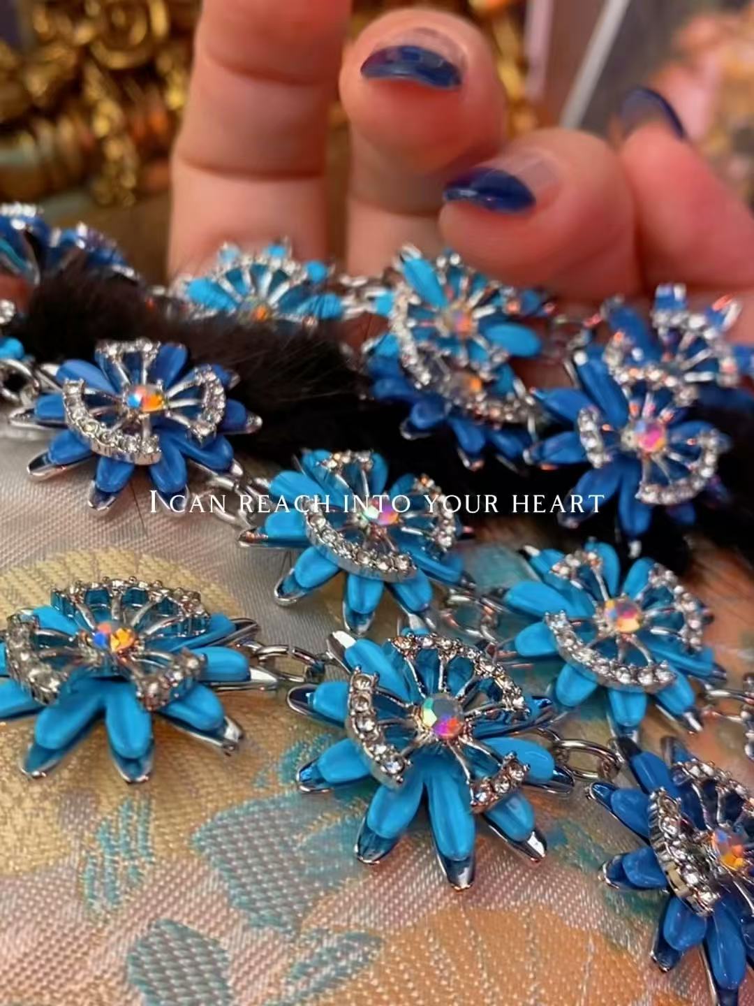 Mid-Century Daisy Collection|Vintage Blue Floral Suite