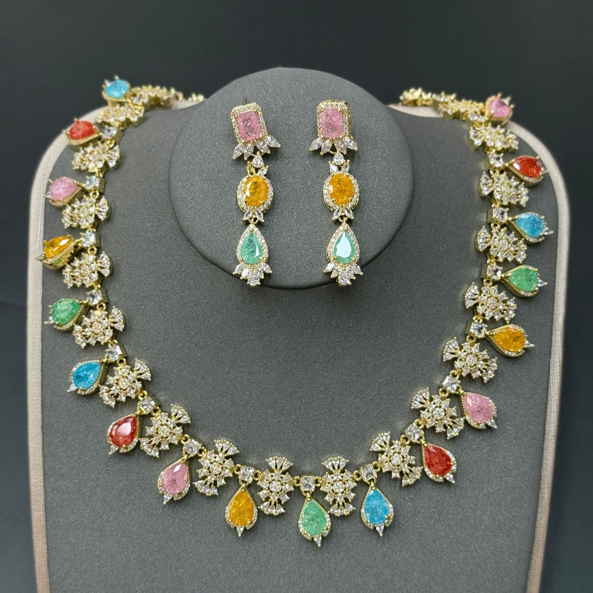 Pastel Gemstone-Tone Teardrop Garland Bridal Jewelry Set