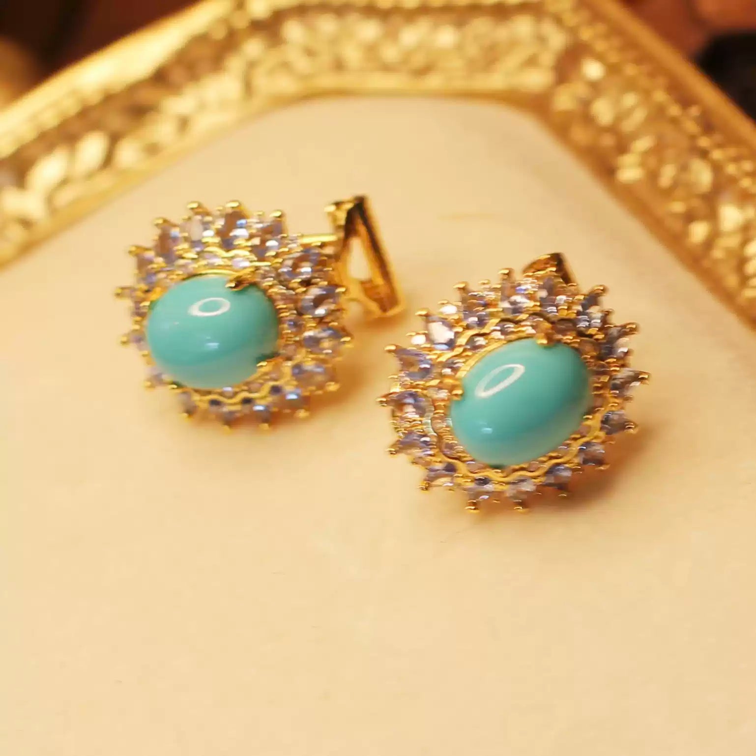 Vintage Turquoise-tone Starburst Halo Halo Jewelry Set
