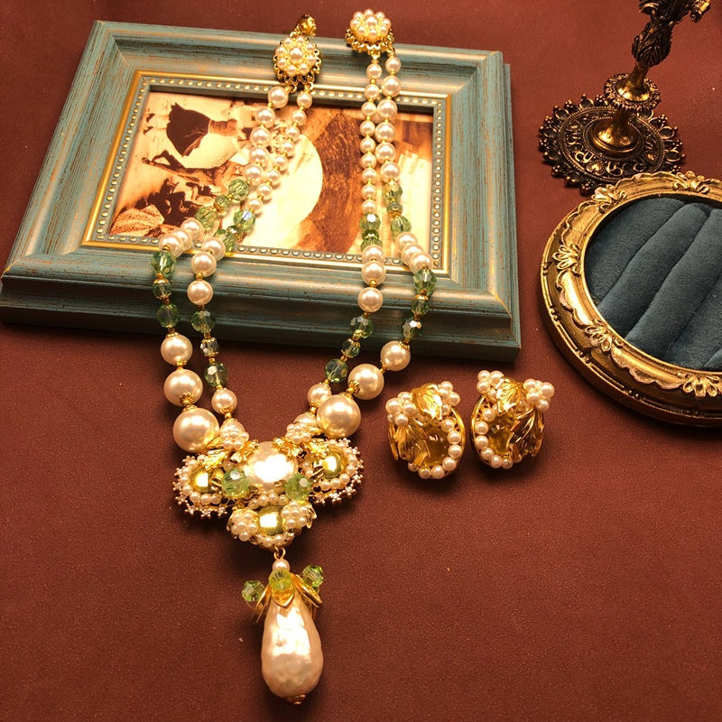 The Victorian Verdant Heritage Jewelry Suite