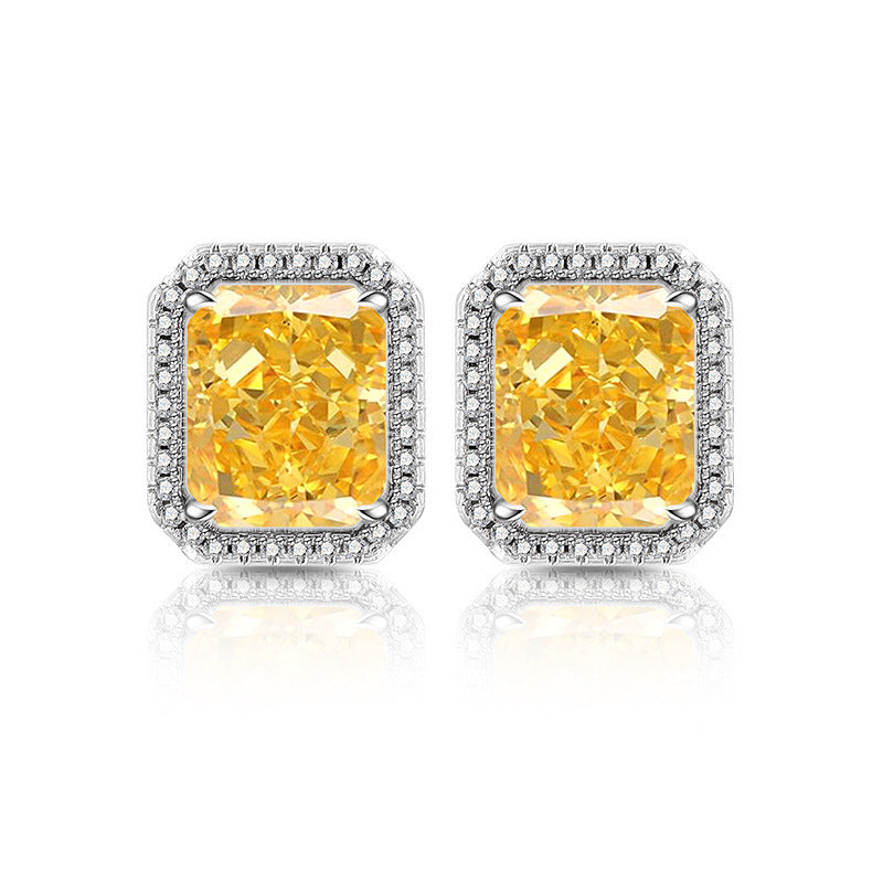 Luminous Emerald-Cut Studs Earrings