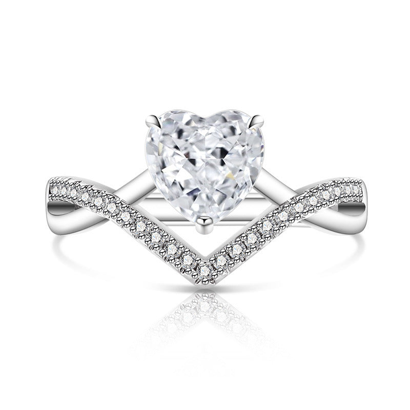 Chevron Heart Pavé Ring|Romantic V-Shape 5A CZ Ring