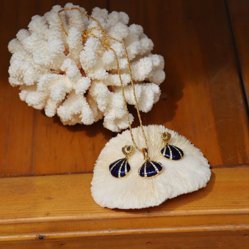Vintage Nautical Enamel Seashell Pendant Jewelry Set