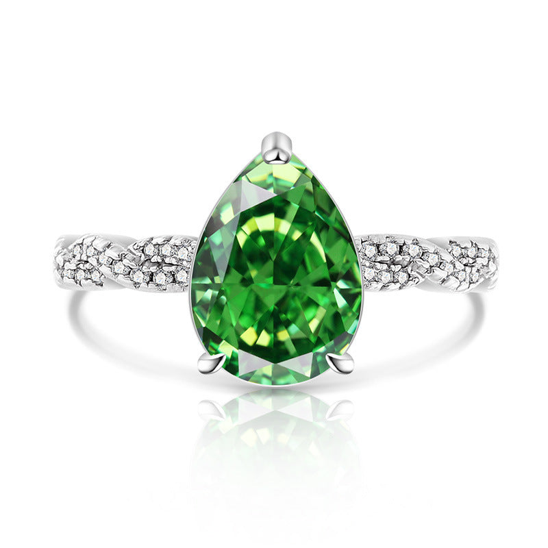 Classic Twisted Teardrop Ring