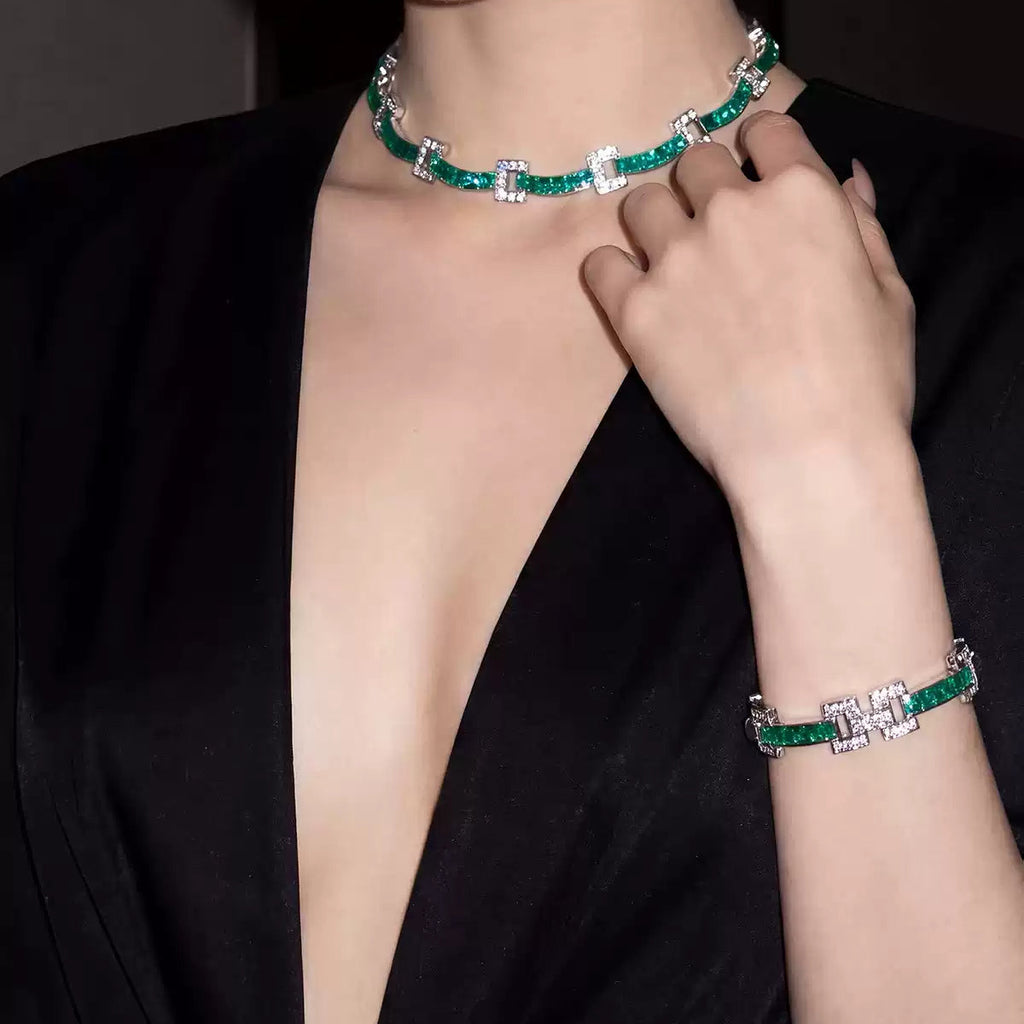 1960s Emerald Green Geometric H-Link Jewelry Set