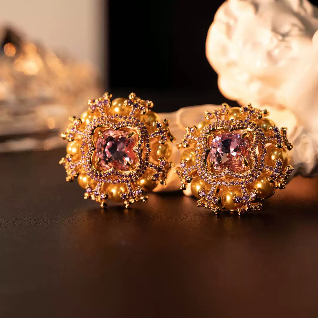 Baroque Pearl Medallion Pavé Jewelry Set