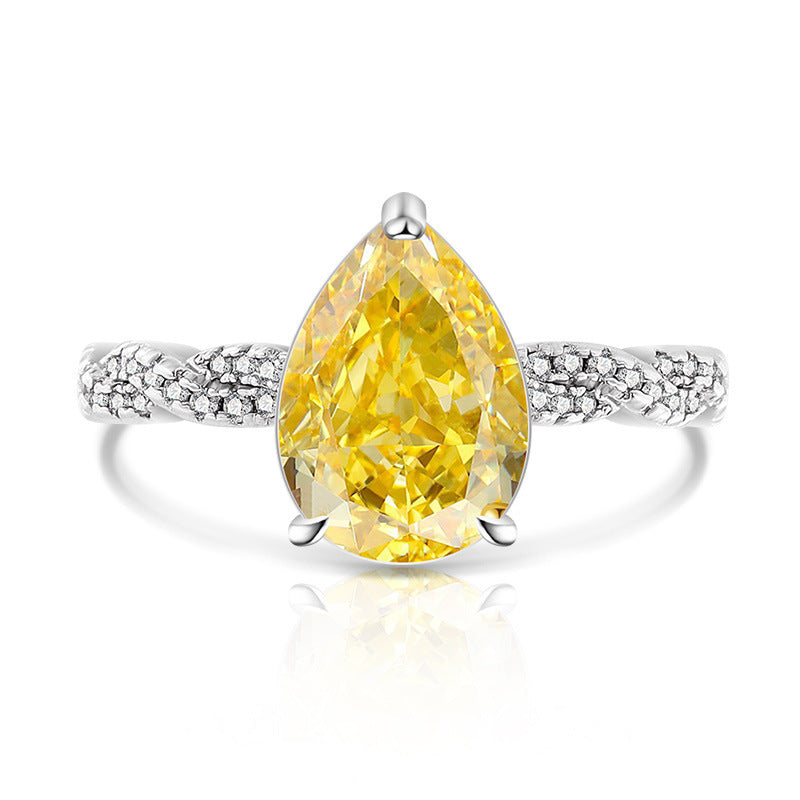 Classic Twisted Teardrop Ring