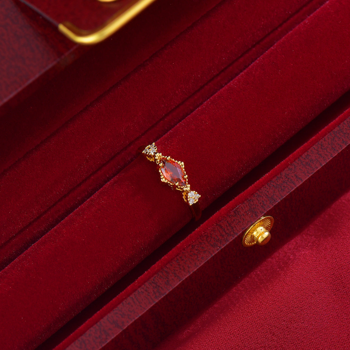 French Soleil Marquise Jewelry Set