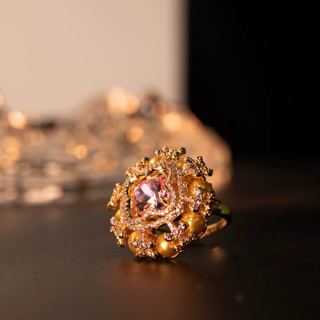 Baroque Pearl Medallion Pavé Jewelry Set