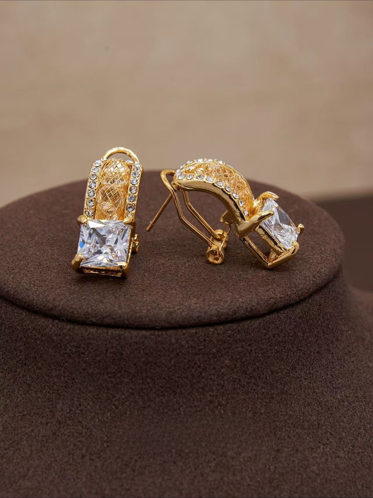 Modernist Lattice Jewelry Suite