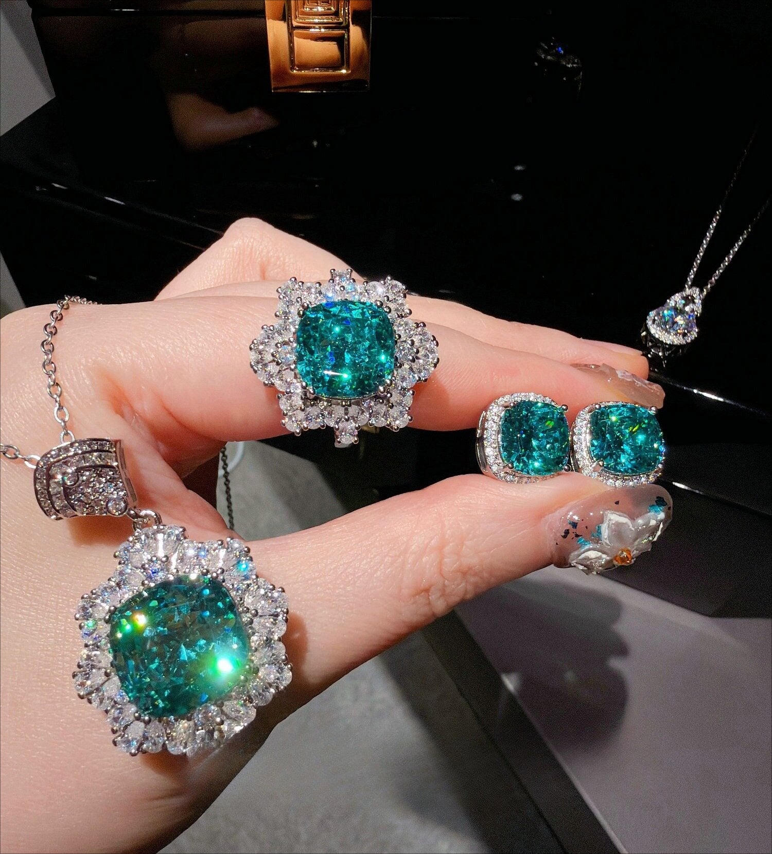 Paraiba Blue-Green Floral Jewelry Set