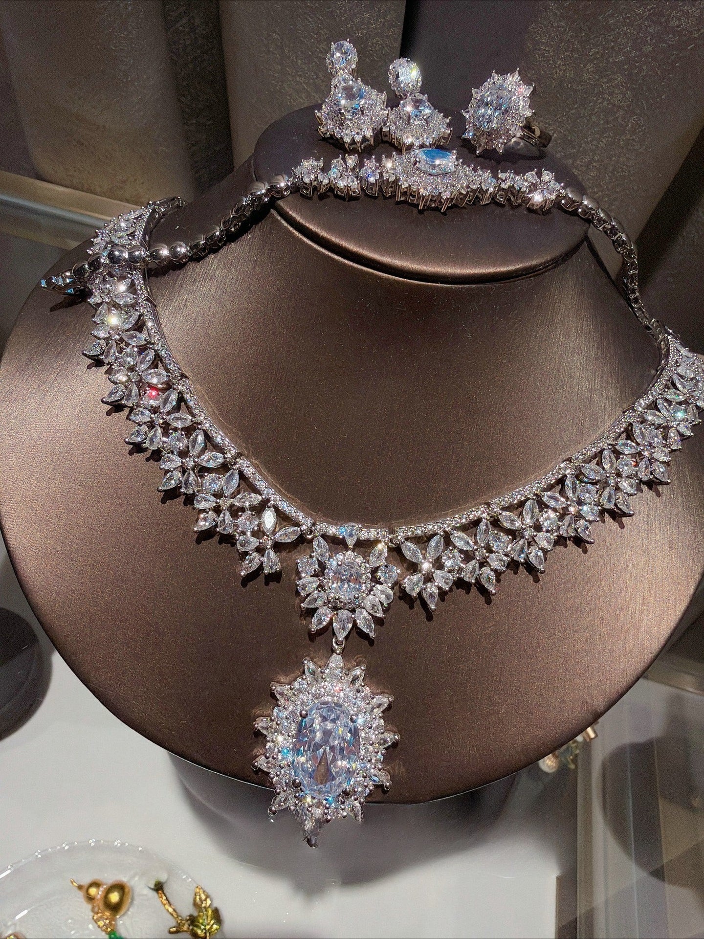 Pavé Sunburst Floral Bridal Jewelry Set
