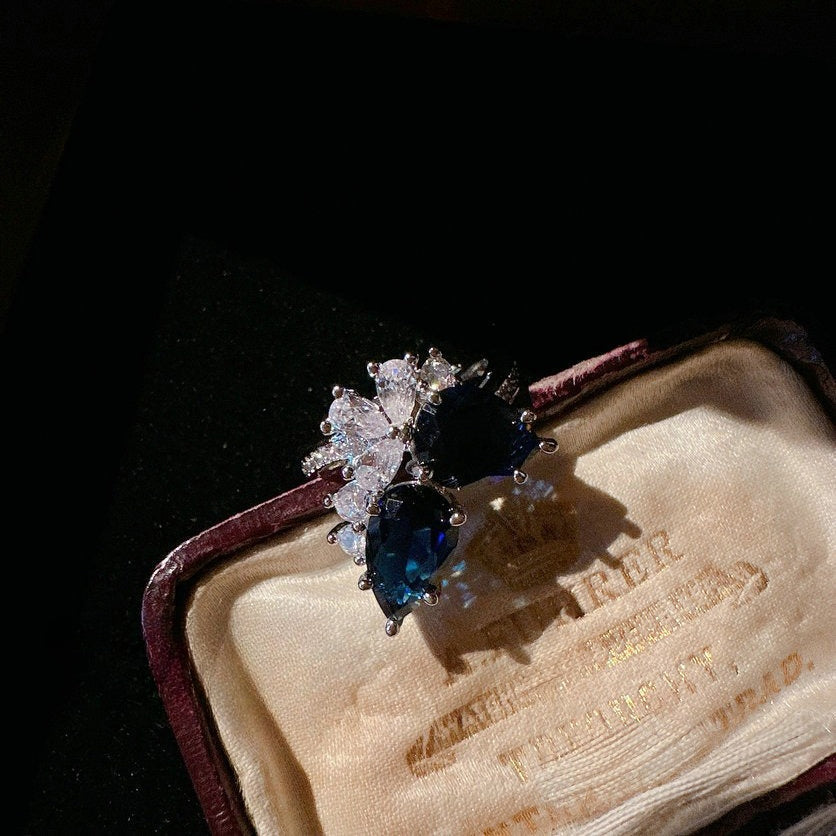 Royal Sapphire Jewelry Set | Majestic Pear-Cut Necklace & Earrings