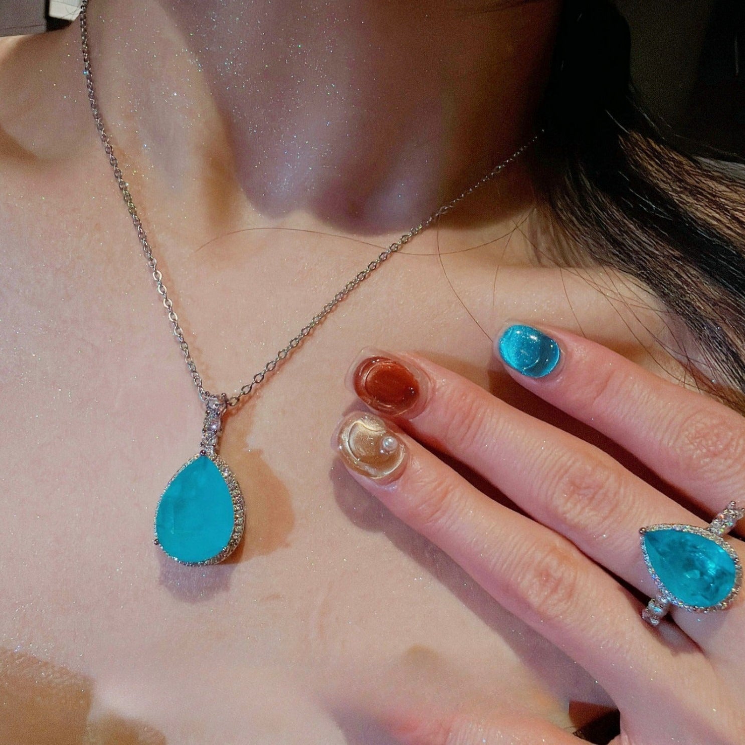 The Paraíba Teardrop Royalty Jewelry Set