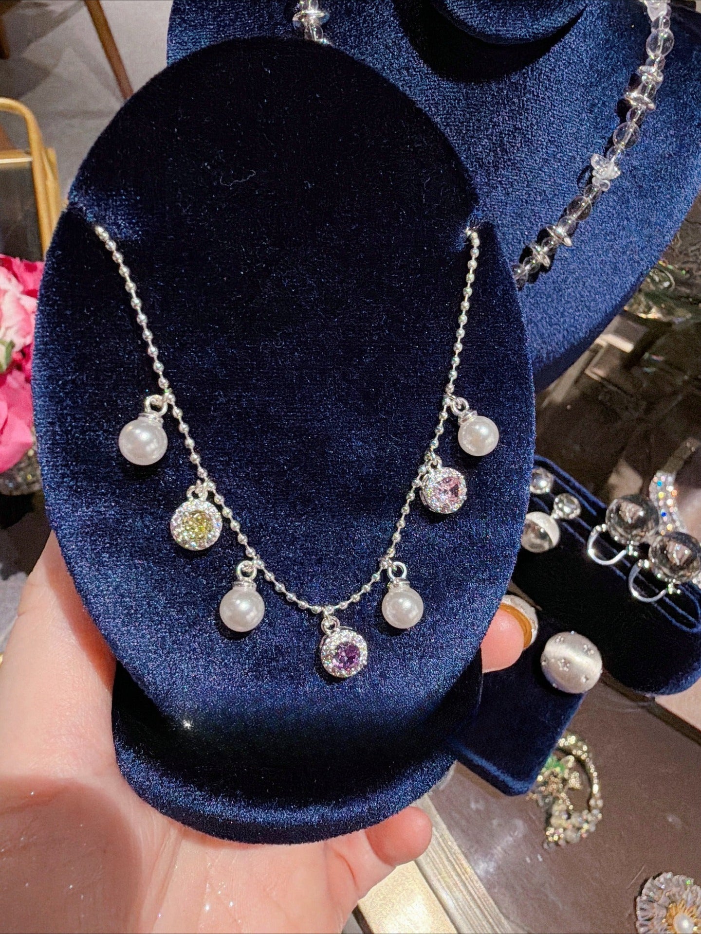 Parisian Garden Chime|Layered Pearl Camellia Charm Necklace