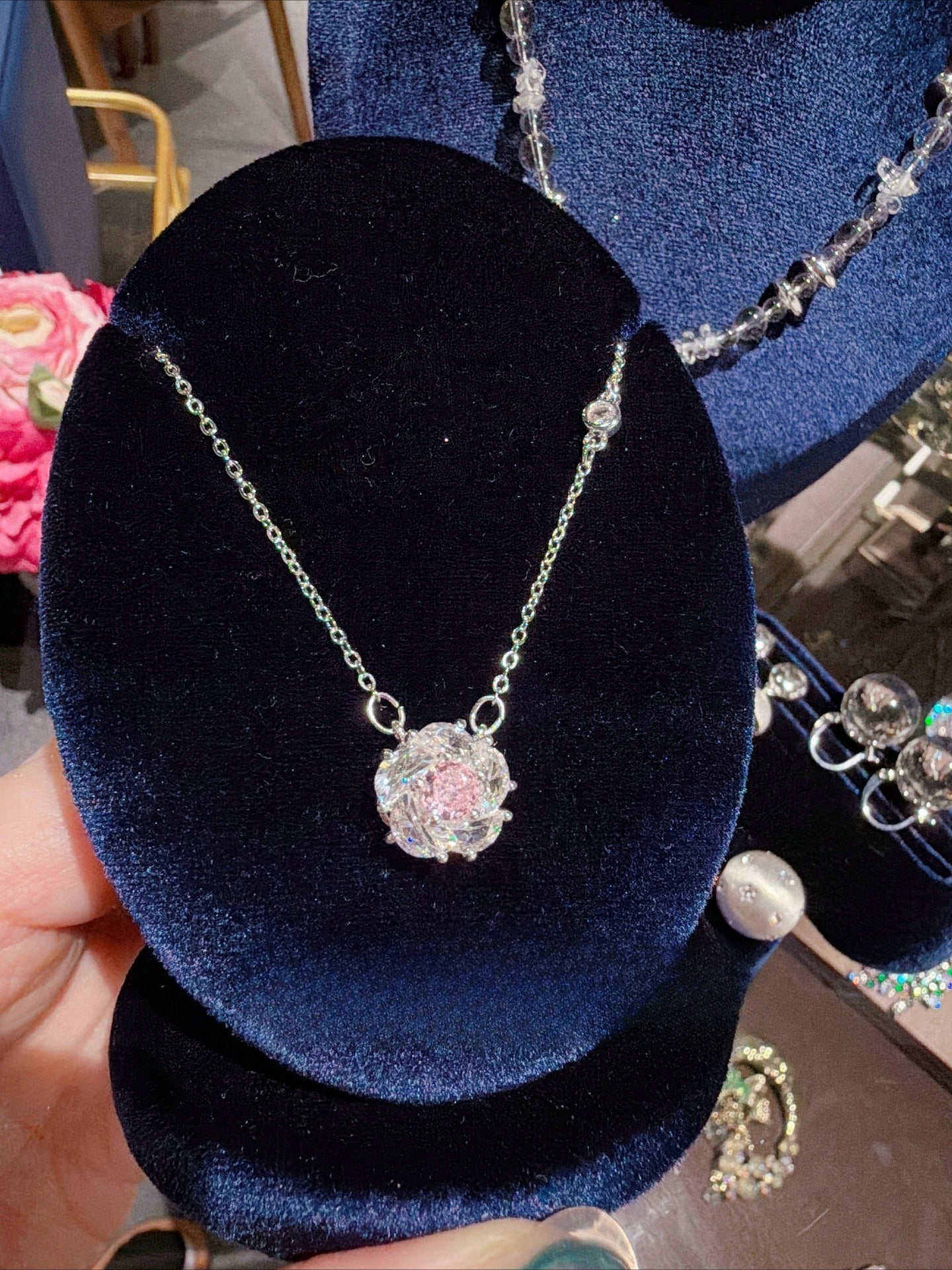 Parisian Garden Chime|Layered Pearl Camellia Charm Necklace