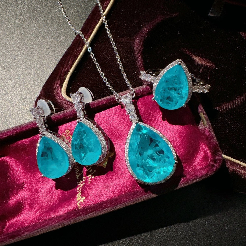 The Paraíba Teardrop Royalty Jewelry Set