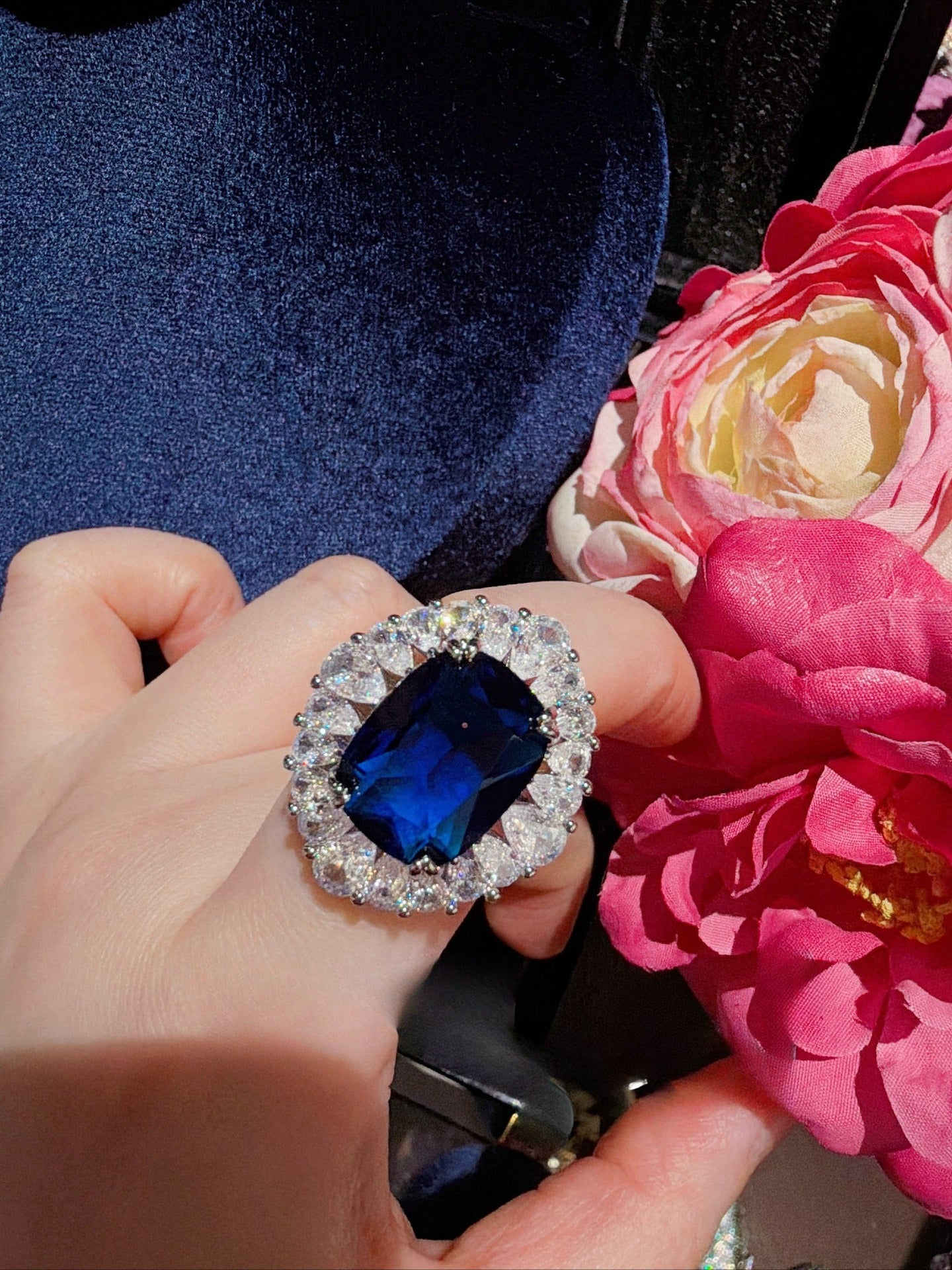 Elegant Sapphire Blue Bow Full Pave Jewelry Set