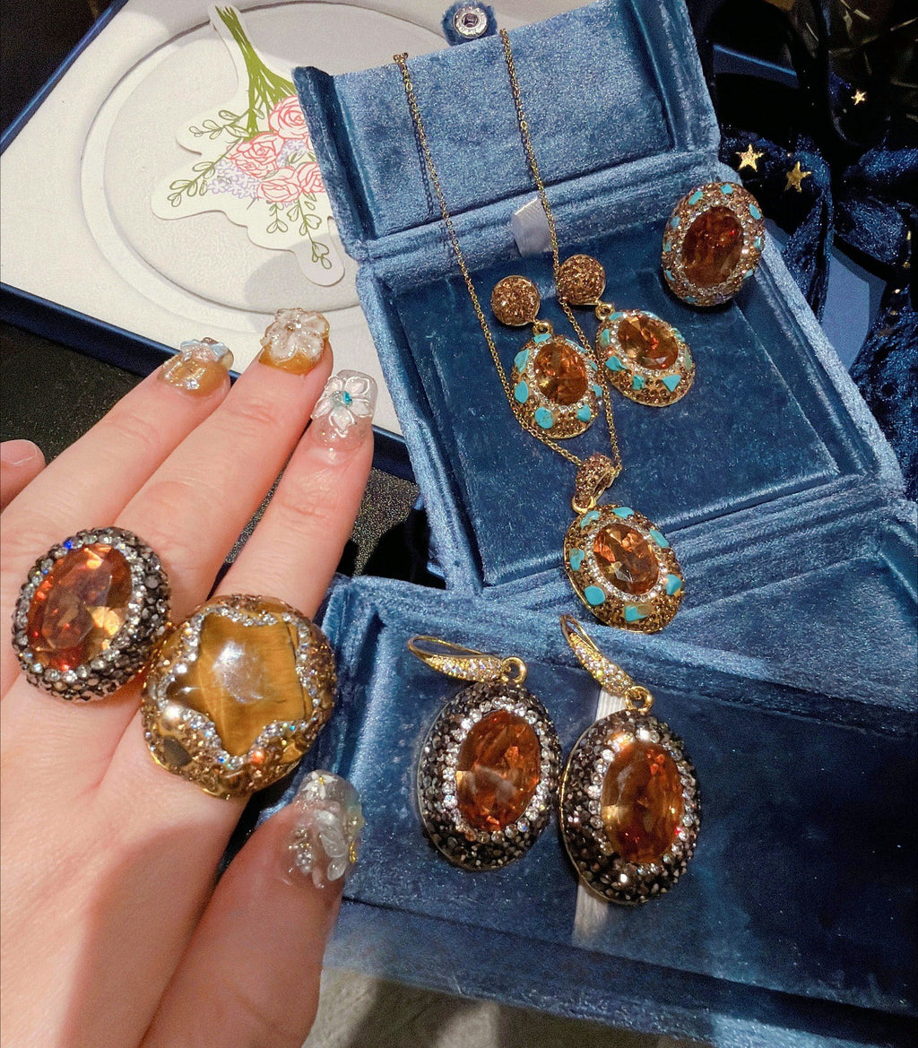 The Byzantine Amber Solstice Jewelry Suit