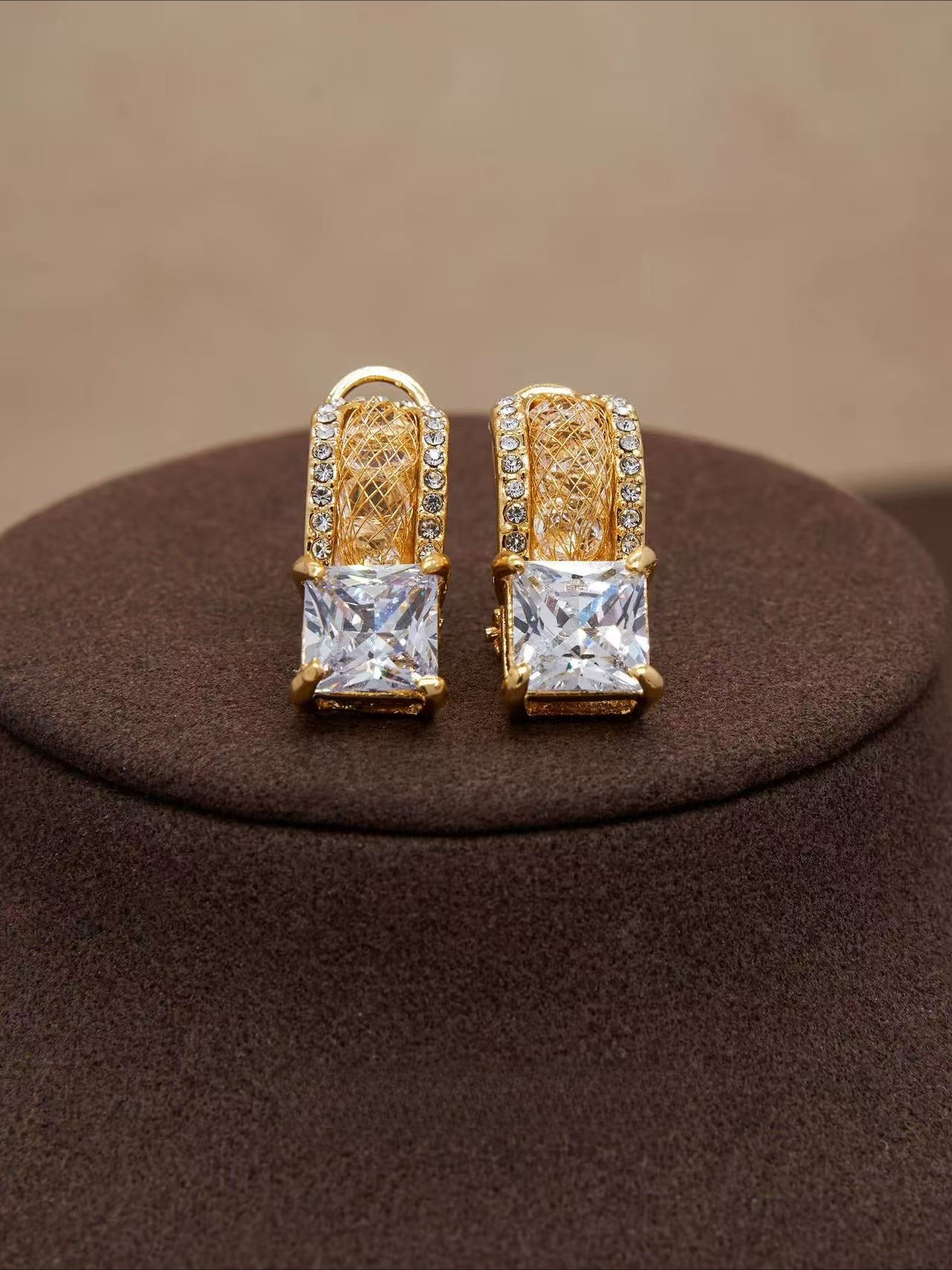 Modernist Lattice Jewelry Suite
