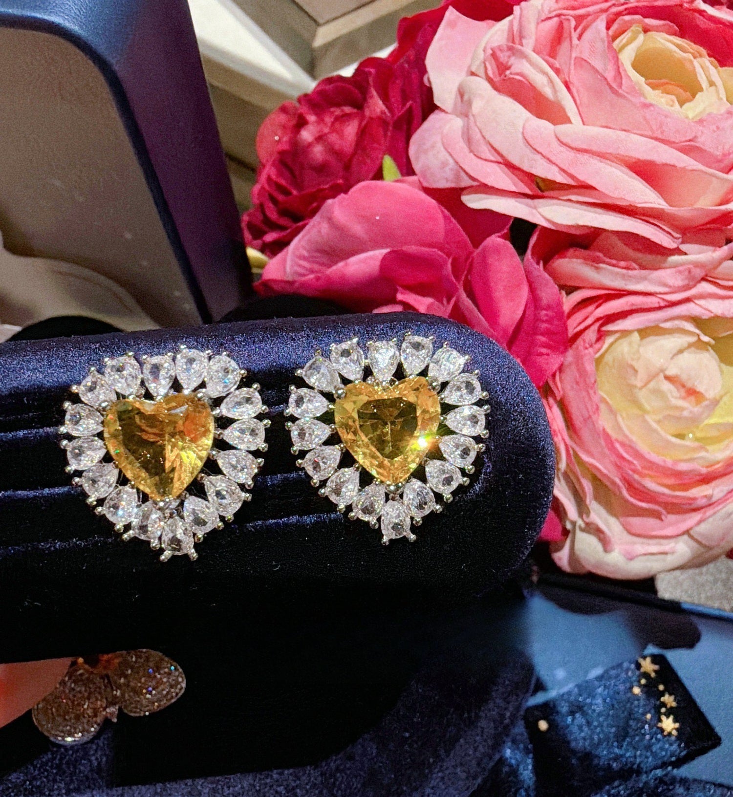Luxury Yellow Jewel-Tone Cushion-Cut Flower Jewelry Set