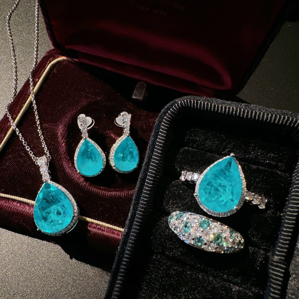 The Paraíba Teardrop Royalty Jewelry Set